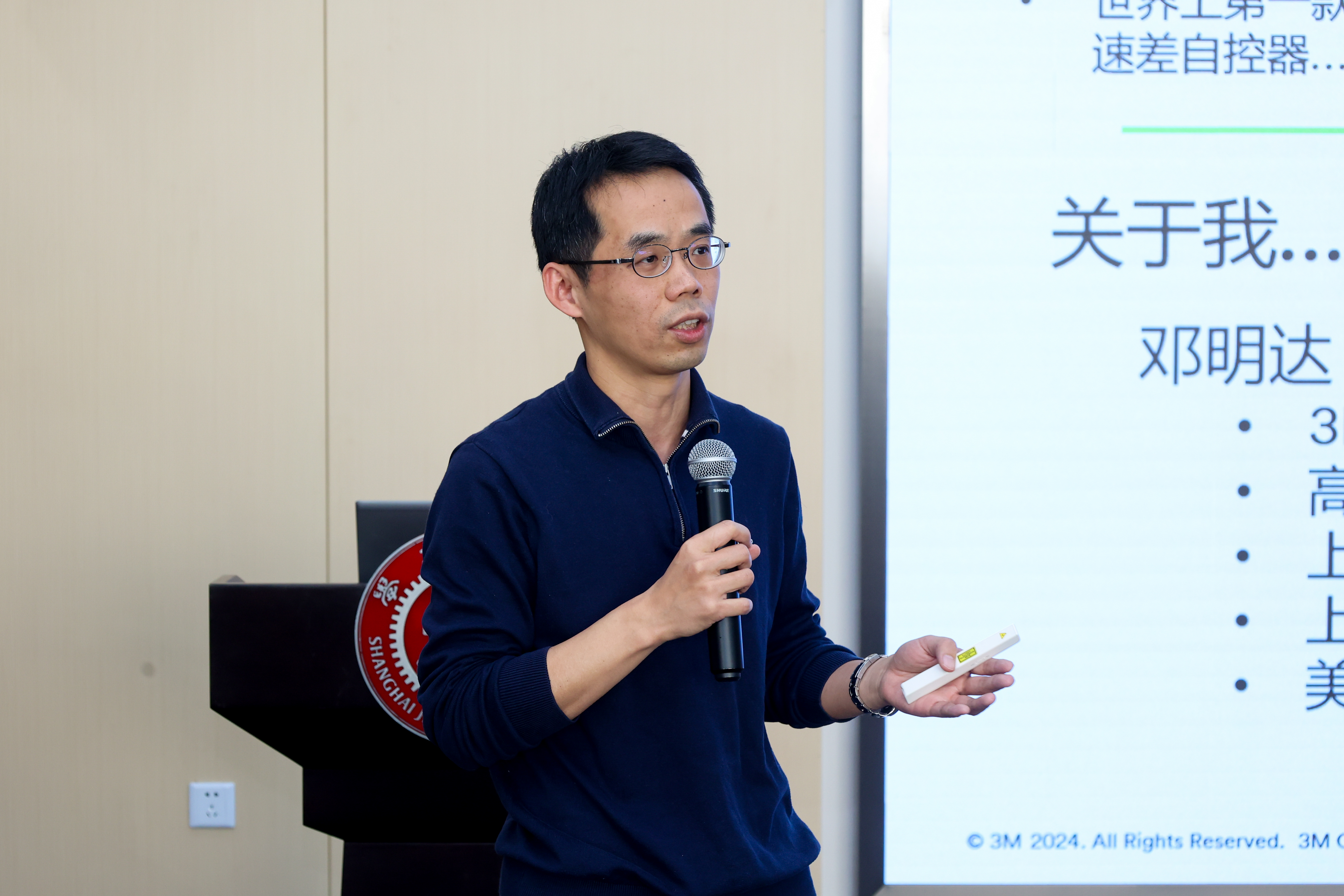 1734509426175637.jpg 211A3258.jpg